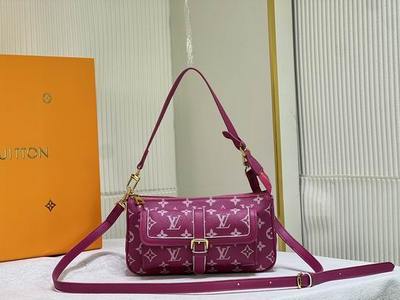 LV Handbags 864